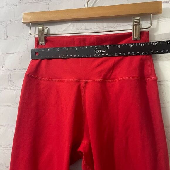 Zyia Red Leggings Crop Size 4 - Picture 3 of 6